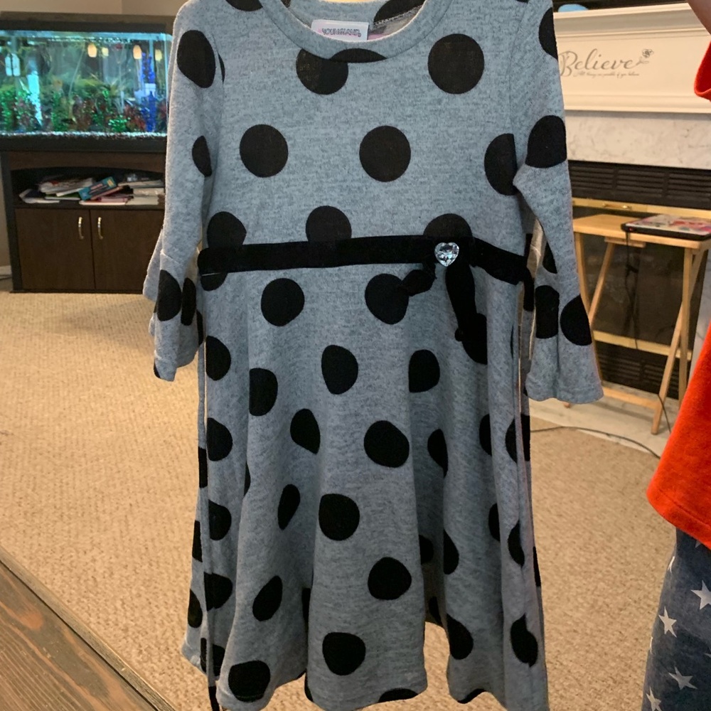 Adorable gray and black polka dot dress